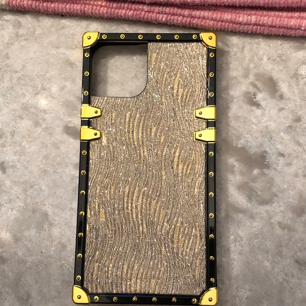 iPhone Case fits IPhone 13 , 14 & 15